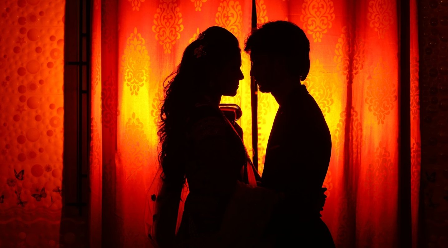 They’re Married… But Still Dating Online? The Trend Exploding in India